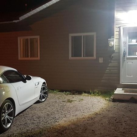 Preferred Rooms By Crestview Guest House Chapleau Esterno foto