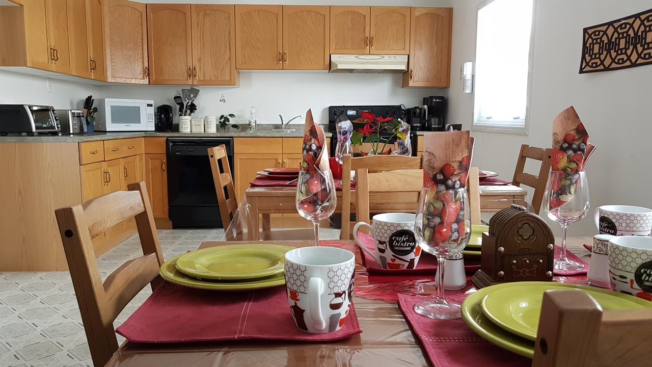 Preferred Rooms By Crestview Guest House Chapleau Esterno foto